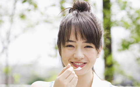 食べ物から摂取できる　アンチエイジングの鍵とは？