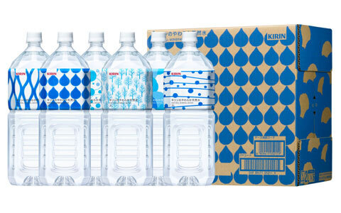おしゃれ女子が注目！ミネラルウオーターっぽくないパッケージの｢キリンのやわらか天然水｣