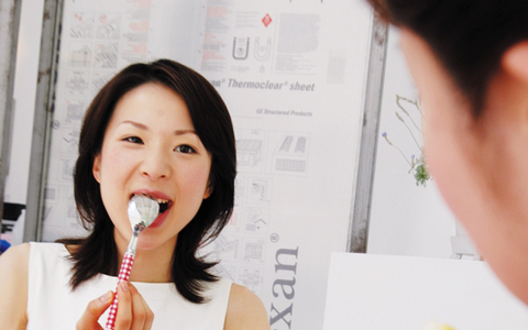 自分のことばかりはNG!? 女友達に嫌われてしまう恋愛相談