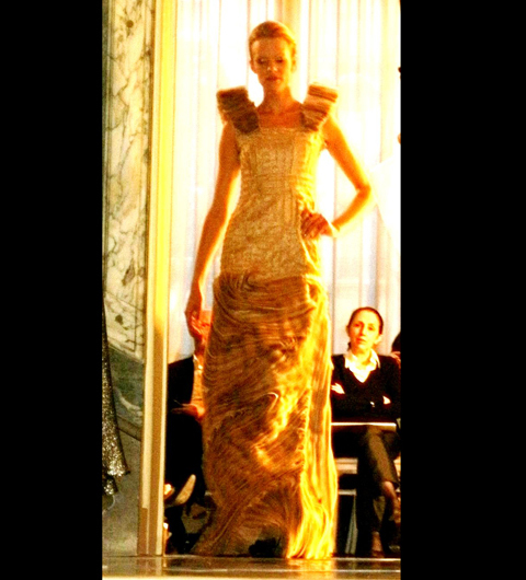 2013年春夏ファッショントレンドパリコレ速報【8】　CLAUDINE　IVARIのショウ