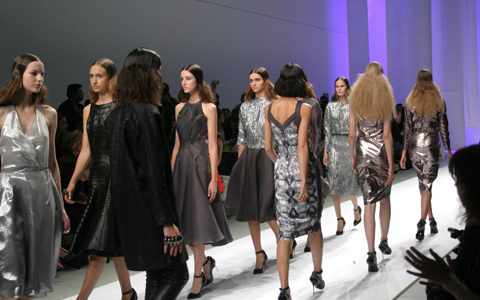 2013年春夏ファッショントレンドパリコレ速報【10】　Arzu Kaprol