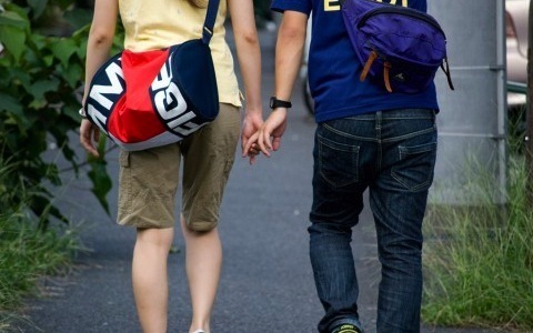 高尾山で紅葉を満喫！ もみじ狩りデート