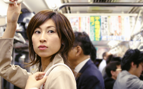 「コミュニケーションアプリ」での、深まる関係性と壊れる関係性