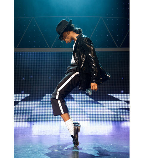 マイケル・ジャクソンの名曲とダンスが凝縮「スリラーライブ」が見たくなる魅力５つ 後編