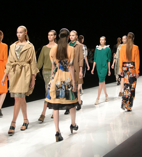 2013年春夏　ファッショントレンド東京コレクションレポート【03】　KAMISHIMA CHINAMI