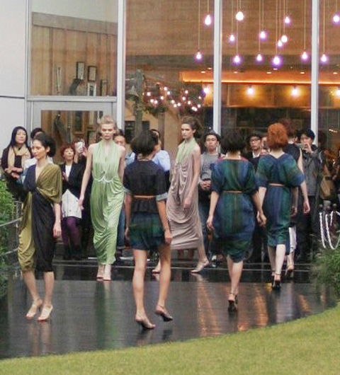 2013年春夏　ファッショントレンド東京コレクションレポート【07】　Naoshi Sawayanagi　