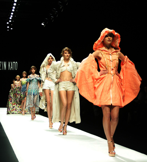 2013年春夏　ファッショントレンド東京コレクションレポート【10】　ZIN KATO