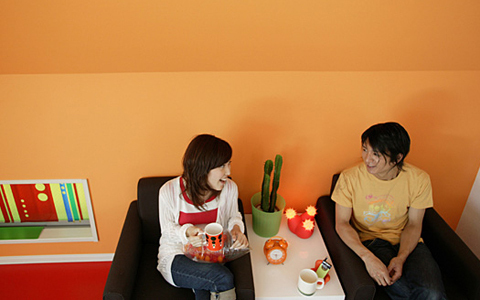 たしなみとして覚えたい、大人の上手な甘え方について