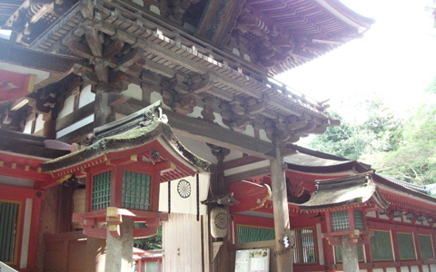 アンリ流パワースポットの廻り方、日本最古の石上神宮で開運&パワーチャージ