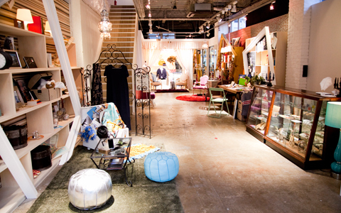 原宿に女子力UPスポット期間限定オープン！人気モデルらによるスマホの新たな楽しみ方