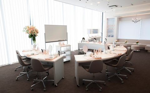 知ってると違う、メイクのコツで、—5歳は若返る！？　