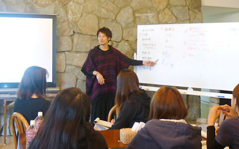 体重2キロ減、ウエスト－3cm?! イケメントレーナーに教わる伊豆高原のダイエット合宿に潜入【前編】