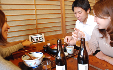 2013年流行アイテム？　飲み会を盛り上げたいなら●●を持て