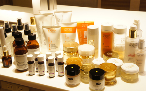 新宿伊勢丹ビューティアポセカリー、spa by ukaでナチュラルコスメを堪能