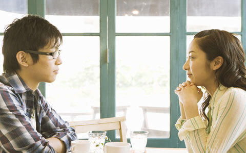 馴れ合いの関係にならないでいる方法