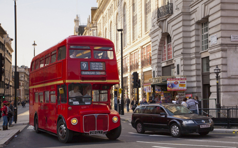 ヨーロッパの香りを感じる女子旅＆ビューティグッズプレゼント！　「新しい美しさ」を発見しては？