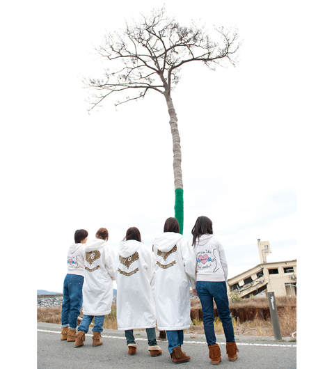 AKB48、新しい復興支援ソング「掌が語ること」を世界無料配信へ