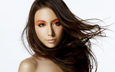 初のベストアルバム『7 Years Collection』をリリースしたMay J.の熱い思い