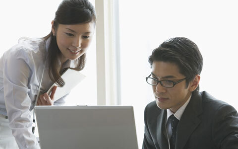 周りへの配慮を忘れずに！ 職場恋愛のマナー