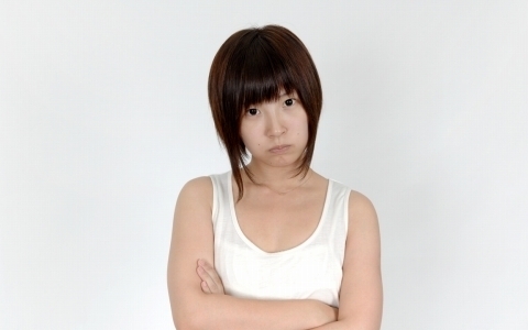 彼の浮気を見抜く3つのサイン