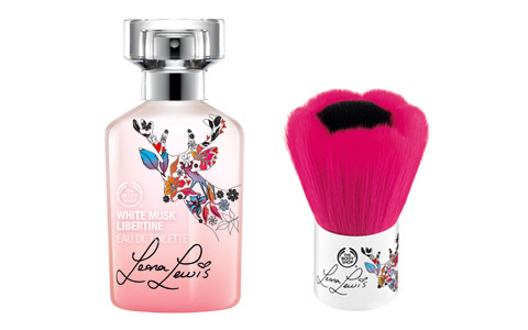 ザ・ボディショップから、イギリスの人気歌手とコラボした、数量限定アイテムが発売！