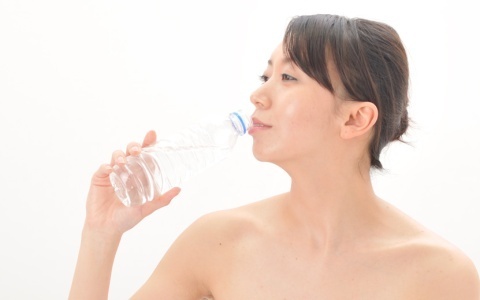 半身浴より効果アリ！？ うるおい美肌になるための入浴法