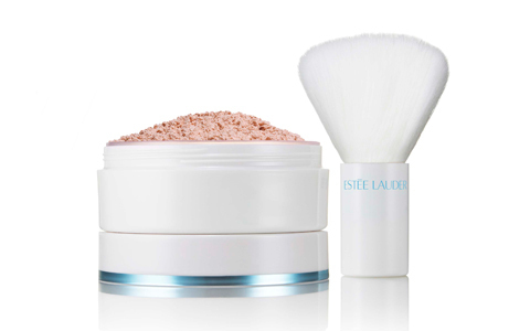 メークアップ　アイテムで日中の肌環境を守れば、美しい肌はすぐそこ