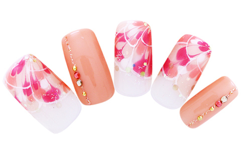 ピーコックを利用してお花を描いた、スプリングフラワーネイル