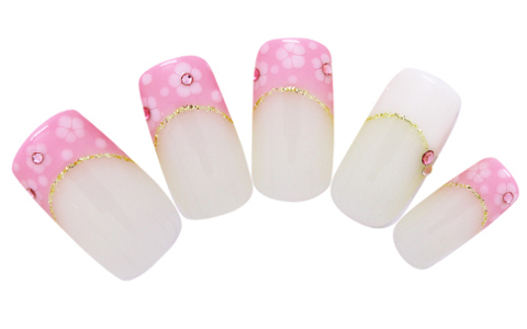 小花柄が愛らしい、フラワーガーデンネイル