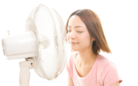 暑いのに寒い？！ 夏の冷え対策