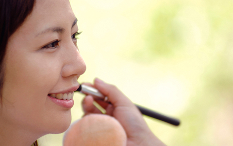 女っぷりを上げる、秋冬のトレンドメイクはコレ