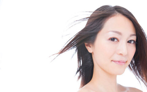 鏡のあなたは5割増し! ? 本当の愛され美人になるための3つの習慣
