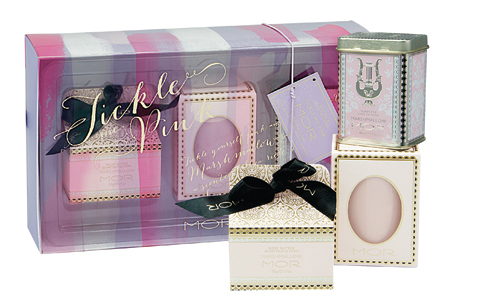 女友達のプレゼントに最適！　MORのピンクと赤のキュートなコフレ