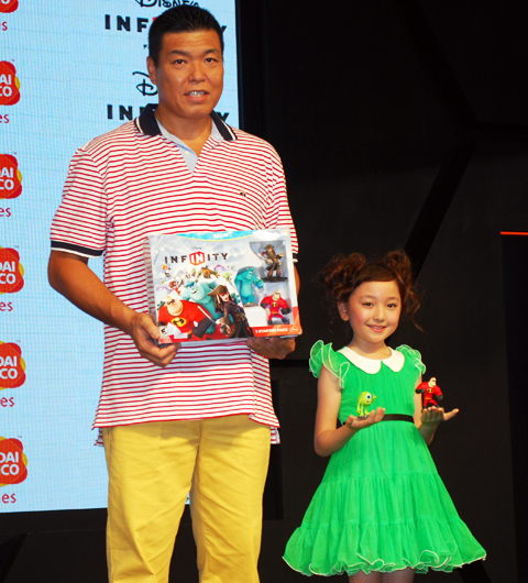 小川直也&谷花音が絶賛！　ディズニー好き必見、Wii U「ディズニーインフィニティ」発表会に潜入