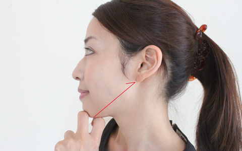 1日1分、顎のラインを綺麗にする方法