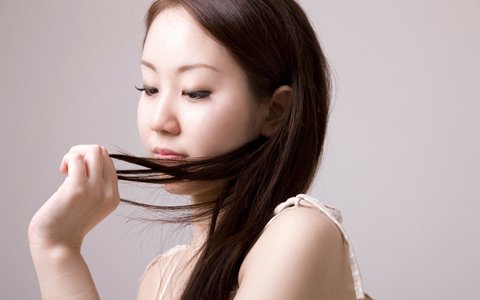 顔や胸だけじゃない、男性が好きな女性のパーツって？