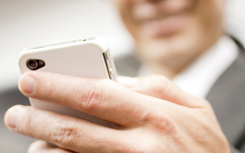 携帯への「こだわり」を見れば分かる? 彼の浮気度チェック