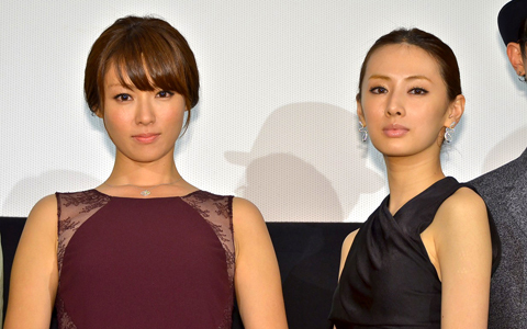 北川景子と深田恭子が美の競演！ 初挑戦した女性同士のキスシーンを語る