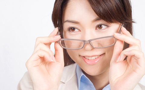 地味系女子が人気？ イケメンが地味な女性を選ぶ理由【前編】