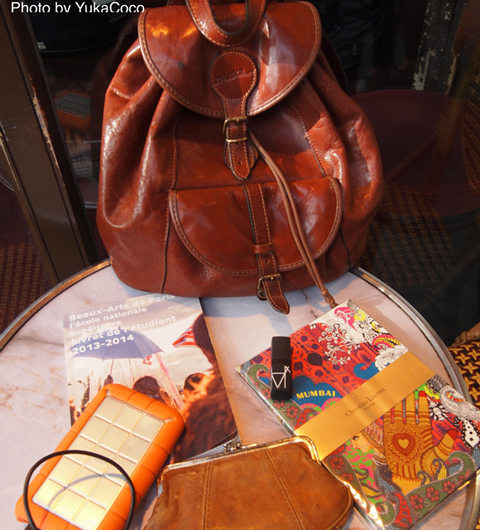 パリ現役美大生の価値観とは？ 【その3：持ち物＆アクセ編】