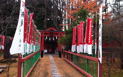 世界遺産、日光二荒山神社中宮祠で勝ち運をあやかる“勝活”