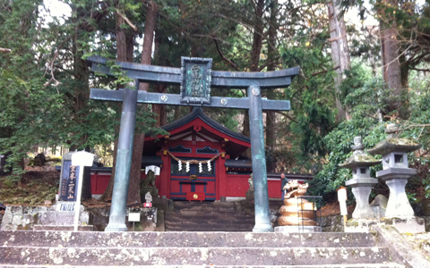世界遺産、日光二荒山神社中宮祠で勝ち運をあやかる“勝活”