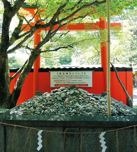 縁結びにも効果絶大、京都のパワスポでは「石」に注目