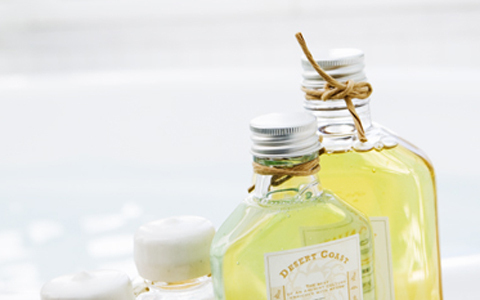 冬の肌のお悩みにこそ、オイルの出番