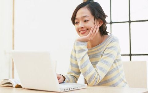 SNSが命取り⁉　タチの悪いかまってちゃん女子の特徴6選【前編】