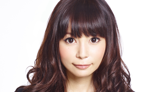 ロリータ衣装でヌンチャク技を披露するショコタン、中学時代の黒歴史が役作りに必要だった