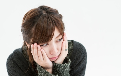 顔が大きい原因は骨のゆがみ？ 今すぐできるゆがみ改善小顔ケア