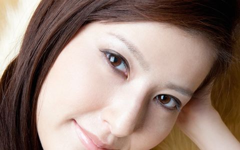 男性を引き寄せるために、メイク以外で目ヂカラをアップさせる方法6つ【後編】