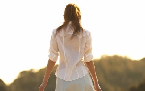 「顔に自信がない」と諦めないで、男性を引き寄せる魔法の言葉