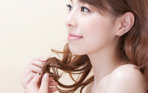 出会いの季節の必需品、業界で話題のモテ香水